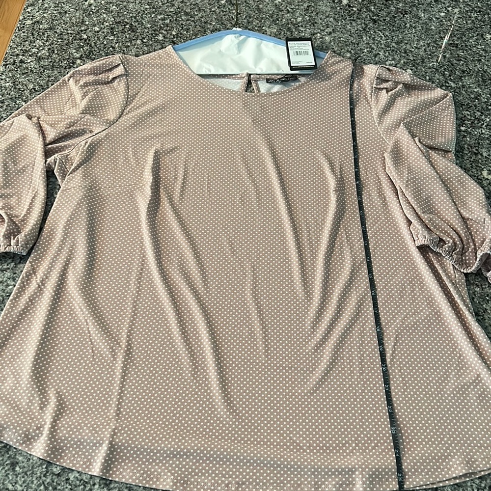 Women’s size 1X shirt by Adriana Papell